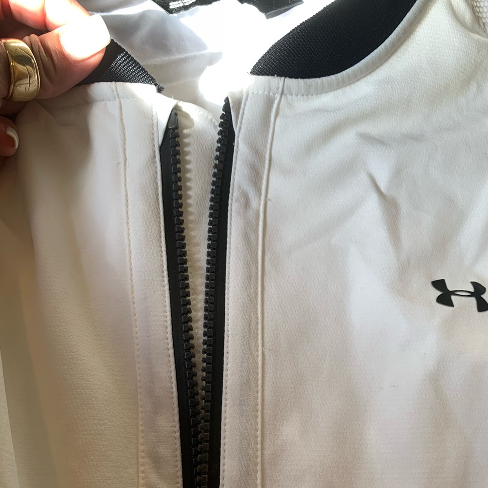 Under Armour white wind breaker